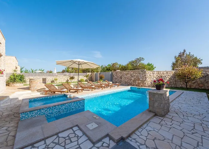 Villa Edena With Heated Pool Privlaka (Zadar)