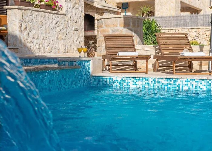 Edena With Heated Pool Villa Privlaka (Zadar)