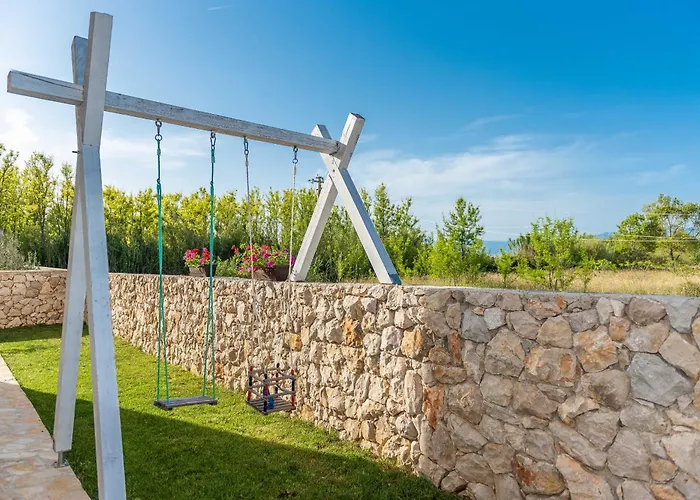 Edena With Heated Pool * Privlaka (Zadar)